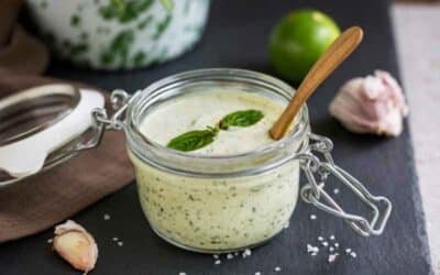 วิธีทำน้ำสลัด กรีกโยเกิร์ตแรนซ์ (Greek Yogurt Ranch Dressing)