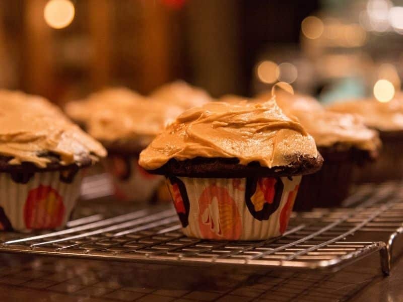 วิธีทำคีโตคัพเค้ก ขนมคีโต ทำเองง่ายๆ อร่อย (Keto Cupcakes)