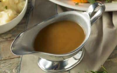 วิธีทําน้ำเกรวี่ ราดมันบด และสเต็ก ทำง่าย ใช้เวลาเพียง 5 นาที (Gravy Sauce)