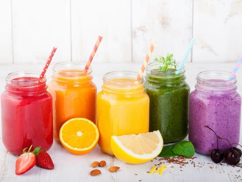 8 สูตรน้ำผลไม้แยกกาก อร่อยทำง่าย ยิ่งดื่มยิ่งหน้าเด็ก (Cold Press Juice Recipes)